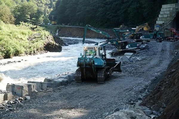 Rize'de selin izleri ağır! Bilanço açıklandı